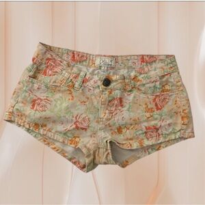 Peachy Floral Print High Thigh Jean Short-Shorts - Sm